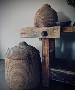 Alternative view of Oude dessert mand met deksel