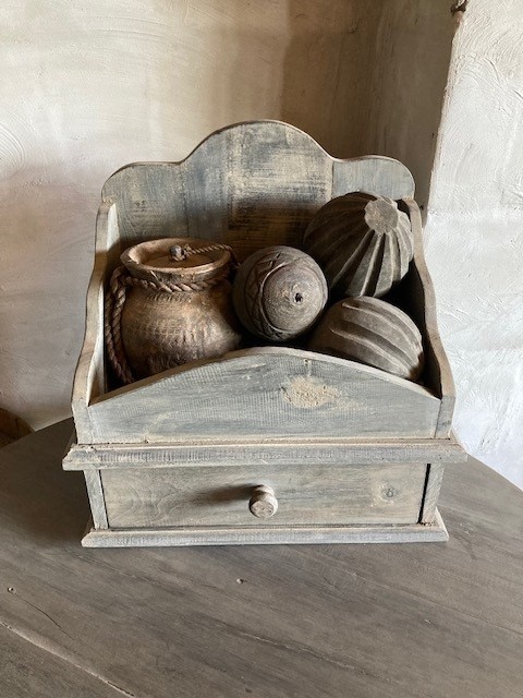 Grutters bak in de kleur grey