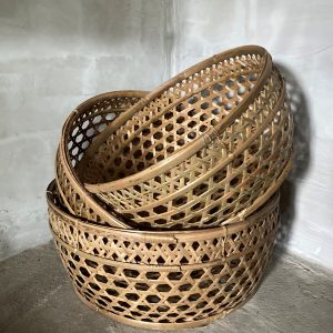 Rieten manden – opengewerkt maat - M -