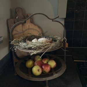 Landelijke ijzeren etagère – 2 lagen