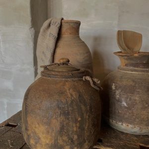 Unieke bolle kruik met deksel