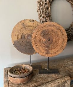 Alternative view of Houten landelijk wiel / ornament op statief - M -