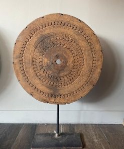Houten landelijk wiel / ornament op statief - S -